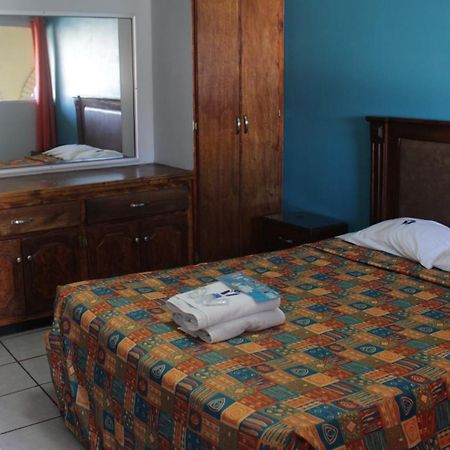Hotel Hacienda del Indio Mexicali Esterno foto