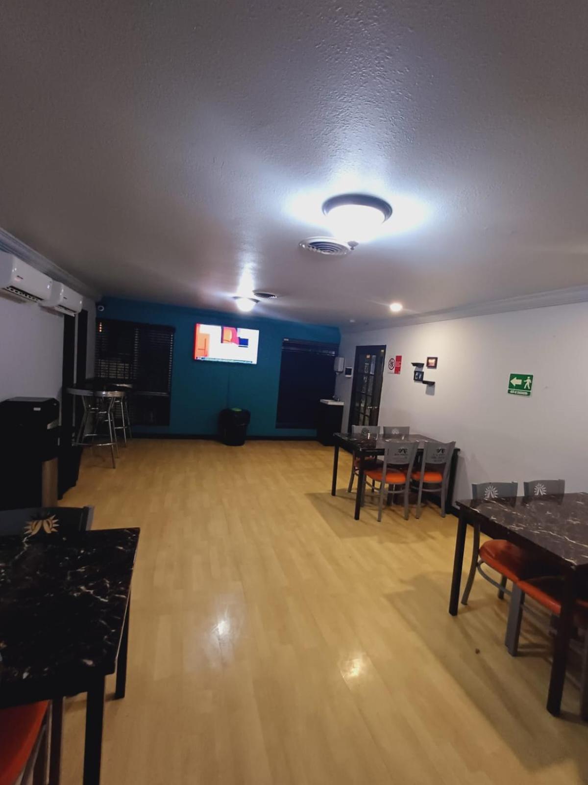 Hotel Hacienda del Indio Mexicali Esterno foto